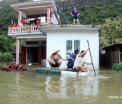 Vietnamul se confrunta cu inundatii masive, din cauza ploilor torentiale. Sute de case, dar si plantatii de orez, distruse