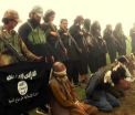 Noua metoda brutala de executie a ISIS. Prizonieri obligati sa ingenuncheze pe explozibil si aruncati in aer. VIDEO
