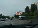 VIDEO. Masini SUB APA si trafic dat peste cap. 20 de minute de PLOAIE au transformat capitala intr-un lac