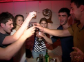 Ultimul sunet, in cluburi. Cum au sarbatorit absolventii din capitala ultima zi de scoala