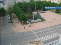 Momentul in care o racheta lansata din avion loveste orasul Lugansk. Bilantul victimelor e cutremurator