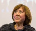 Premiul Nobel pentru Literatura, decernat scriitoarei din Belarus Svetlana Alexievici. Ce sanse avea Mircea Cartarescu