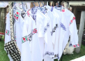 IA, oricand in moda si comoda, insa nu si ieftina. Vezi ce creatii si-au expus mesterii popularii la festivalul iei