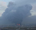 Incendiu urias in Sankt Petersburg. Peste 200 de pompieri s-au chinuit sa stinga flacarile "apocaliptice" - VIDEO