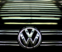 VW ar fi realizat mai multe versiuni ale softului care falsifica testele antipoluare. Der Spiegel: 30 de directori implicati