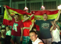 Fotbal si multa... bere, in centrul capitalei. Sute de moldoveni au venit ca sa-si sustina favoritele: "Avem emotii"