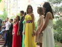 La bal cu limuzina. Cum au chefuit absolventii unui liceu din capitala: "Pretul nu mai conteaza"