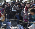 Ungaria a acuzat UE de ipocrizie dupa ce Slovenia si Austria au anuntat ca vor garduri la granita pentru a opri migrantii