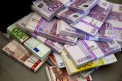 Cotatii AMETITOARE pentru monedele straine. Cat va costa un EURO in urmatoarele zile