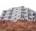 Cel putin 91 de disparuti dupa uriasa alunecare de teren din China. 33 de cladiri au fost ingropate. VIDEO