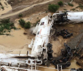 Un tren care transporta 200.000 de litri de ACID SULFURIC a deraiat in Australia. Autoritatile au declarat stare de urgenta - VIDEO