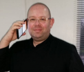 A comandat online un telefon, iar dupa 20 de minute a avut o surpriza uriasa. " A fost absolut fantastic"