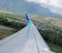 Un avion cu 116 pasageri la bord a ratat aterizarea pe pista aeroportului din Cluj si s-a oprit pe camp