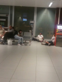 Panica pe aeroportul din Roma. Peste 200 de moldoveni au stat blocati 24 de ore. Explicatia Air Moldova
