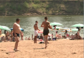 Temperaturi de FOC in toata tara. Moldovenii au luat cu asalt plajele: "Nistrul este marea noastra"