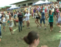S-au distrat in ploaie. Cum au petrecut vizitatorii in ultima zi a Festivalului etno-balcanic