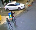 Teroare in Istanbul. Doua femei inarmate au deschis focul asupra unor politisti. Gruparea care a revendicat atacul. VIDEO