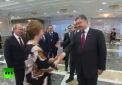 VIDEO. Momentul in care Petro Porosenko si Vladimir Putin se saluta la Minsk printr-o strangere de mana