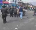 Proteste violente in Venezuela. Doi politisti au fost ucisi in piata publica de protestatari - VIDEO