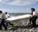Posibil fragment al zborului MH370, al Malaysia Airlines, disparut acum doi ani, descoperit pe o insula in Oceanul Indian