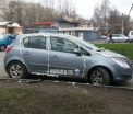 Vandalism intr-o parcare din Rusia. Un sofer si-a gasit masina complet "sigilata". FOTO
