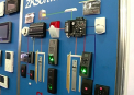 Interfoane digitale, cipuri de urmarire sau chei electronice. Ce puteti gasi la expozitia Security 2014, deschisa in capitala