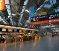 Alerta de securitate pe aeroportul din Koln. Politia germana a decis ca toate zborurile sa fie anulate