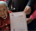 O femeie de 117 ani a asteptat ani intregi sa obtina certificatul de nastere. Ce a patit, la cateva zile dupa ce l-a primit