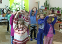 In case mai frig ca afara: In gradinite incalzitoarele si plapumele sunt salvarea: "Ne descurcam cum putem"