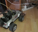 Copil de 3 ani din Tecuci, electrocutat dupa ce a introdus antenele unei masinute in priza. Autoritatile au deschis o ancheta