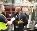 Islamist arestat in Marea Britanie dupa ce a jignit o femeie din cauza felului in care era imbracata. Ce purta aceasta