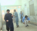 Atac cu bomba devastator intr-un spital din Pakistan. 30 persoane au murit si 50 sunt ranite. FOTO