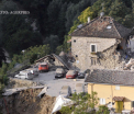 Situatie dramatica in Italia, dupa cutremur. O bunica si-a scos nepotii de sub daramaturi, dar nu a reusit sa se salveze