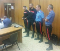 Pedeapsa primita de cei doi "sacali" romani, prinsi la furat in casele daramate de cutremur. Italienii sunt indignati