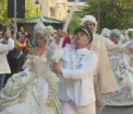 Cavaleri, balerine si clovni pe strazile din Sinaia. Peste 50.000 de turisti, asteptati la Festivalul Sinaia Forever