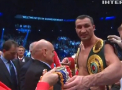 Vladimir Kliciko si-a aparat titlul Federatiei Internationale de Box si a dedicat victoria ucrainenilor care lupta cu separatistii in estul tarii