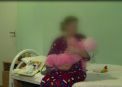 Doua gemene au fost BATUTE DE MAMA pana au ajuns in coma, la doar 8 luni. Una e paralizata - VIDEO