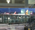 Cadavru dezbracat si legat de maini si de picioare, gasit pe o banca din aeroportul Malaga. Barbatul este cetatean britanic