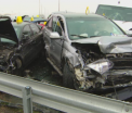 Accident in lant pe Autostrada Soarelui din Romania, din cauza poleiului. 17 masini implicate, mai multe persoane sunt ranite