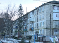 Locatarii mai multor blocuri din orasul Hancesti se incalzesc cu lemne: "E mult mai ieftin"