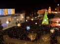 Start sarbatorilor de iarna la Betleem, unde au fost aprinse luminitele, iar nemtii au gatit cea mai mare prajitura
