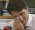 Premierul Canadei, in lacrimi la o intalnire cu un refugiat sirian pe care l-a intampinat acum un an pe aeroport - VIDEO