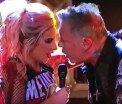 Moment jenant trait de James Hetfield in timpul duetului cu Lady Gaga, la premiile Grammy. Ce a patit vocalul Metallica