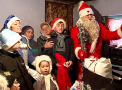 Un cuplu a daruit un Craciun de poveste unei familii cu 7 copii din Cricova. Cum l-au intalnit micutii pe Mos Craciun