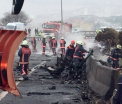 Un elicopter a lovit un turn de televiziune si s-a prabusit pe o sosea din Istanbul. Cinci oameni au murit. VIDEO