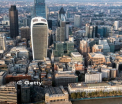 Tot mai multi migranti planuiesc sa plece din UK post-Brexit. De ce evita un roman sa spuna ce nationalitate are, in Londra