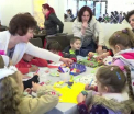 Jocul de carti care le dezvolta celor mici abilitatile si ii ajuta sa socializeze fata in fata, inventat de doi clujeni