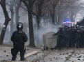 Proteste violente in Kosovo, pentru demiterea unui ministru sarb. Zeci de persoane au fost ranite