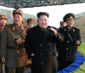 Coreea de Nord a lansat o racheta in Marea Japoniei cu o zi inainte de prima intalnire Trump-Xi Jinping. "O provocare clara"