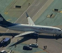 Incident grav, pe pista aeroportului din Los Angeles. 8 oameni au ajuns la spital. VIDEO